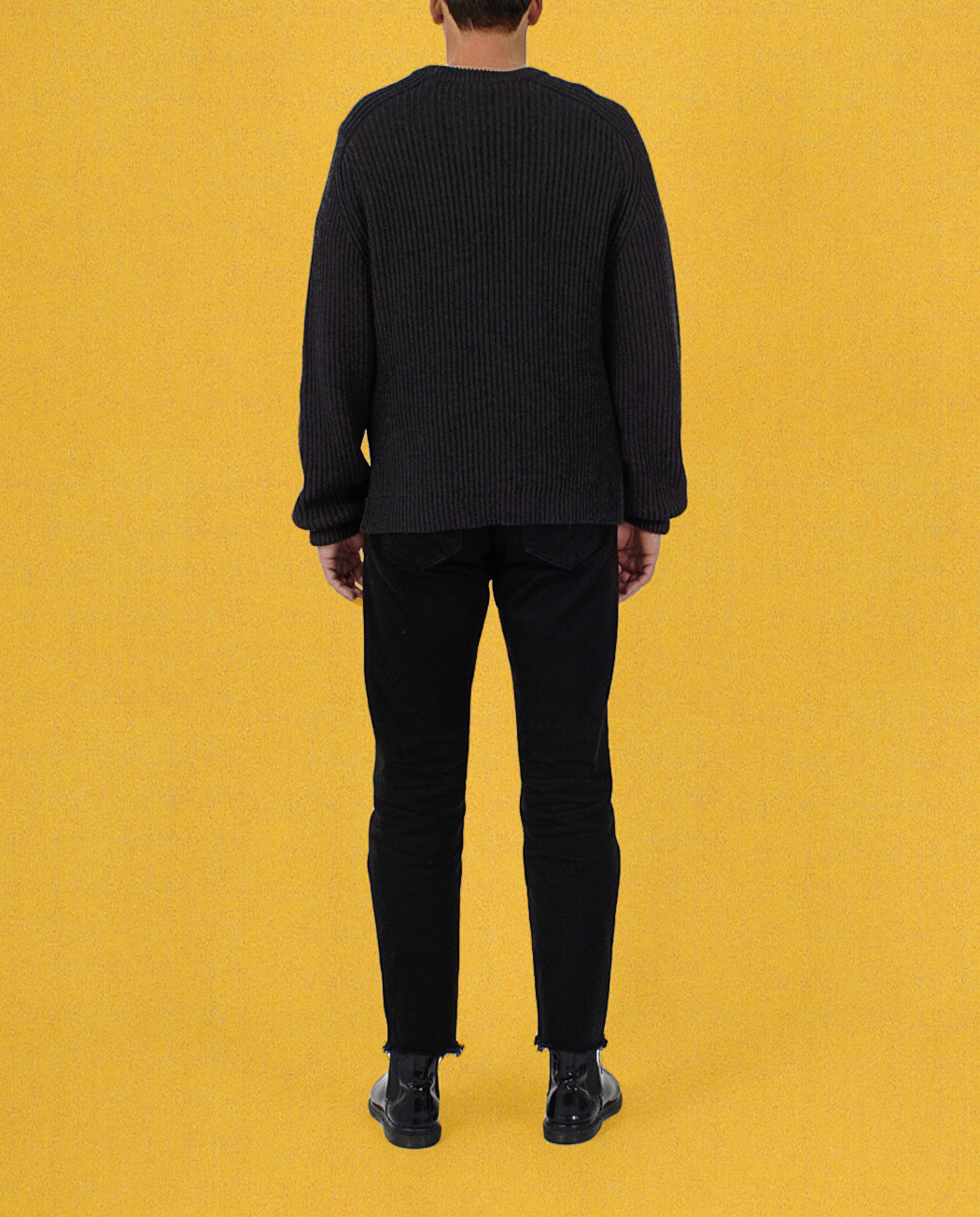 BIG SUN RAGLAN SWEATER